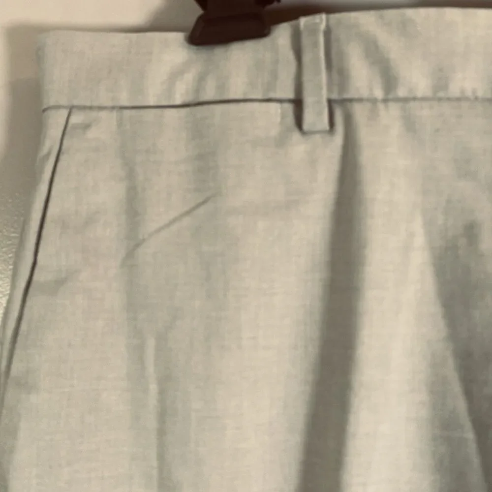Banana Republic Core Temp Non Iron Slim Fit Tan Pants 33x32 Performance Stretch